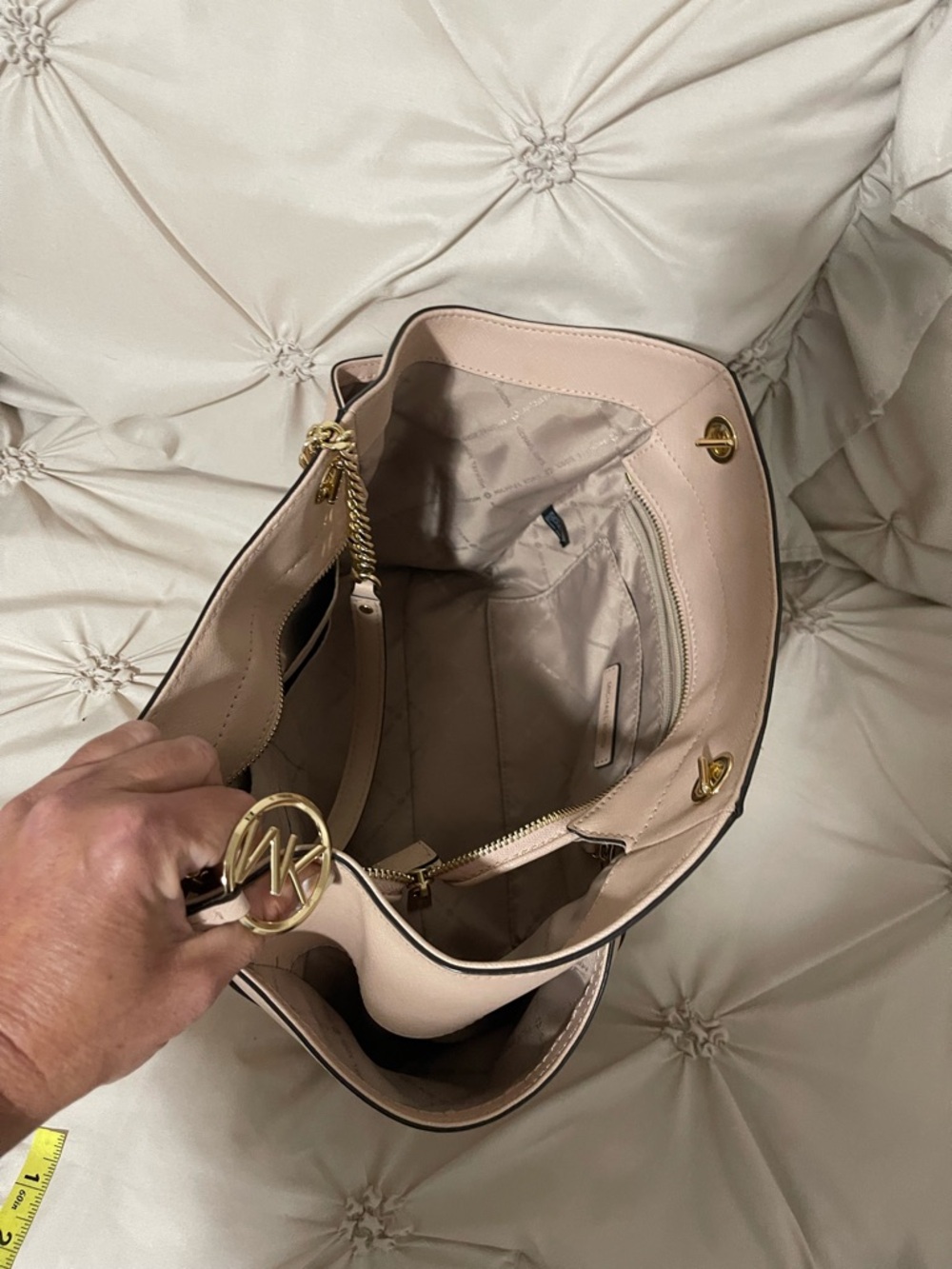 Michael Kors Blush Saffiano Leather Tote with Gold Chain Details - Picture 8 of 9